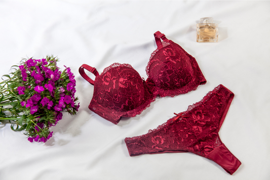 Red lingerie set