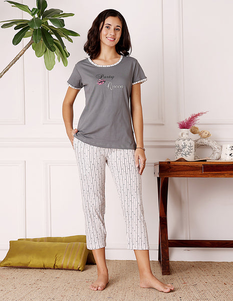 Bodycare Women’s Grey & White Printed T-Shirt & Capri Co-ord Set for Everyday Wear-BSCS16040