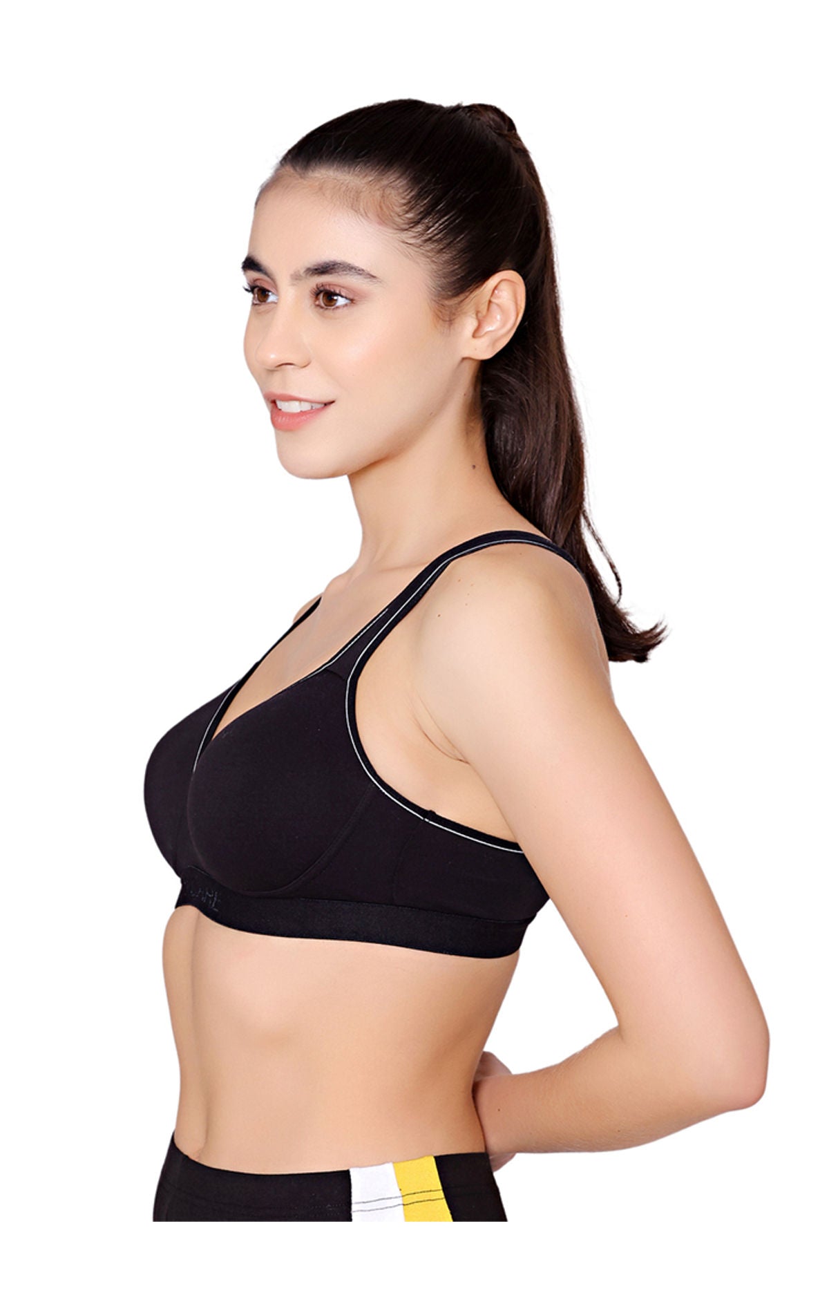 Bodycare cotton spandex wirefree adjustable straps seamless padded sports bra-1615B