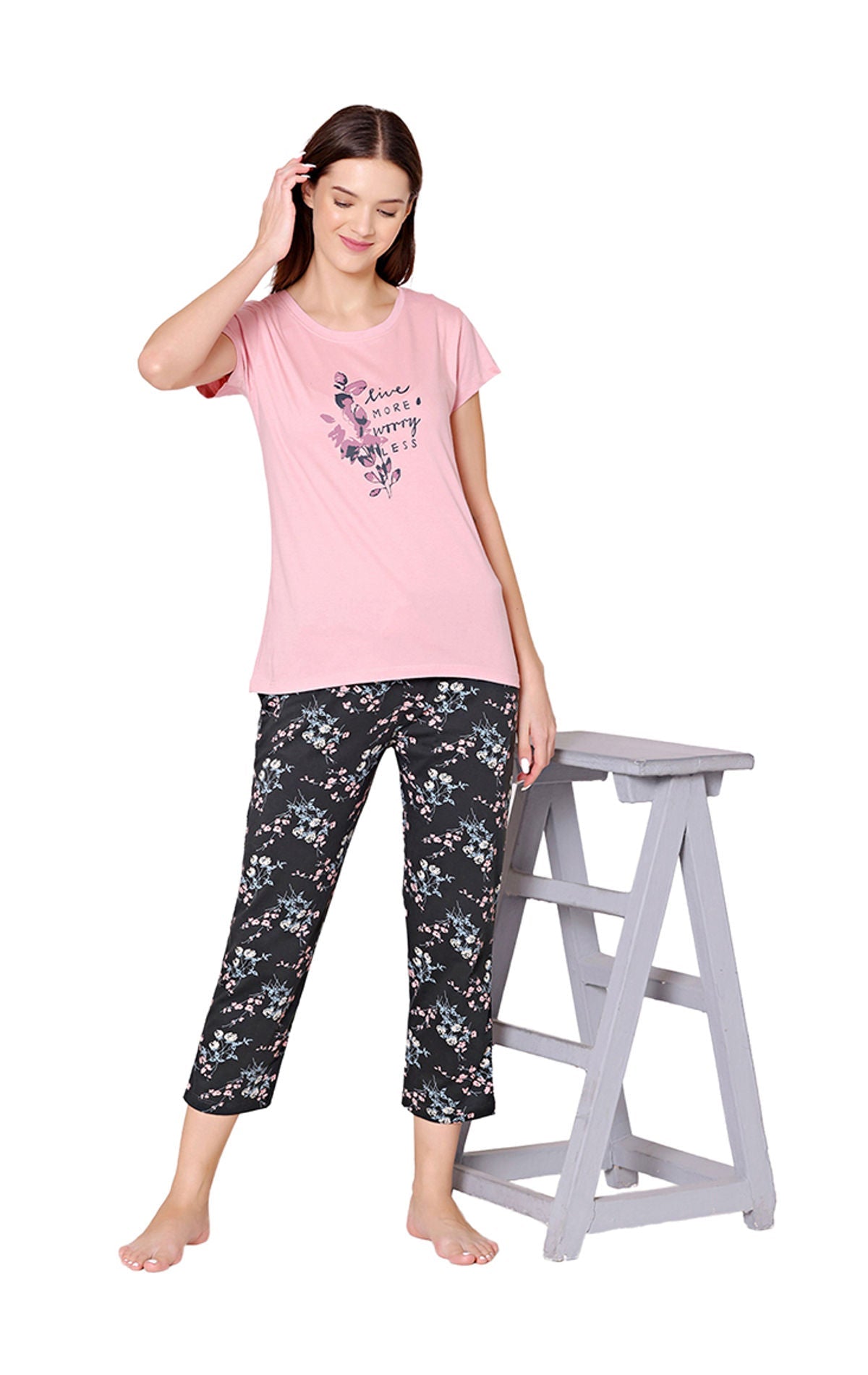 Bodycare Womens Combed Cotton Printed Tshirt & Capri Set-BSCS16003