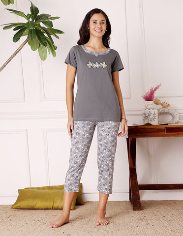 Bodycare Women’s Grey Printed T-Shirt & Capri Co-ord Set for Everyday Wear-BSCS16024