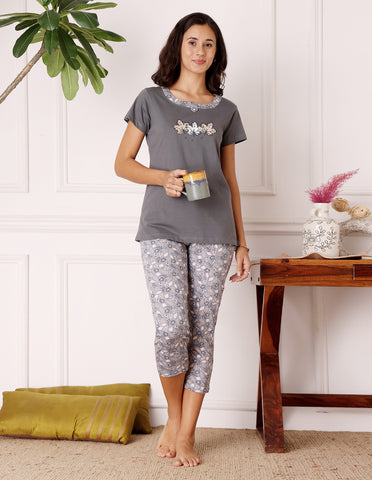 Bodycare Women’s Grey Printed T-Shirt & Capri Co-ord Set for Everyday Wear-BSCS16024
