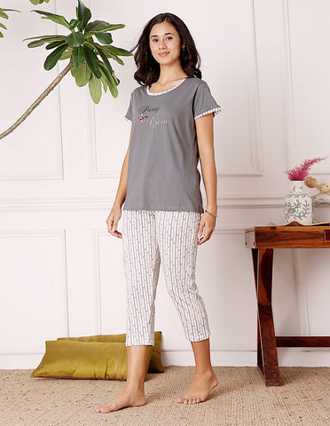 Bodycare Women’s Grey & White Printed T-Shirt & Capri Co-ord Set for Everyday Wear-BSCS16040