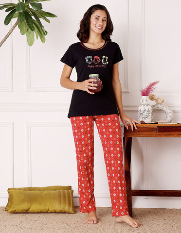 Black & Blue Cotton Nightsuit for Women by Bodycare – Printed T-Shirt & Pyjama Set-BSLS11066