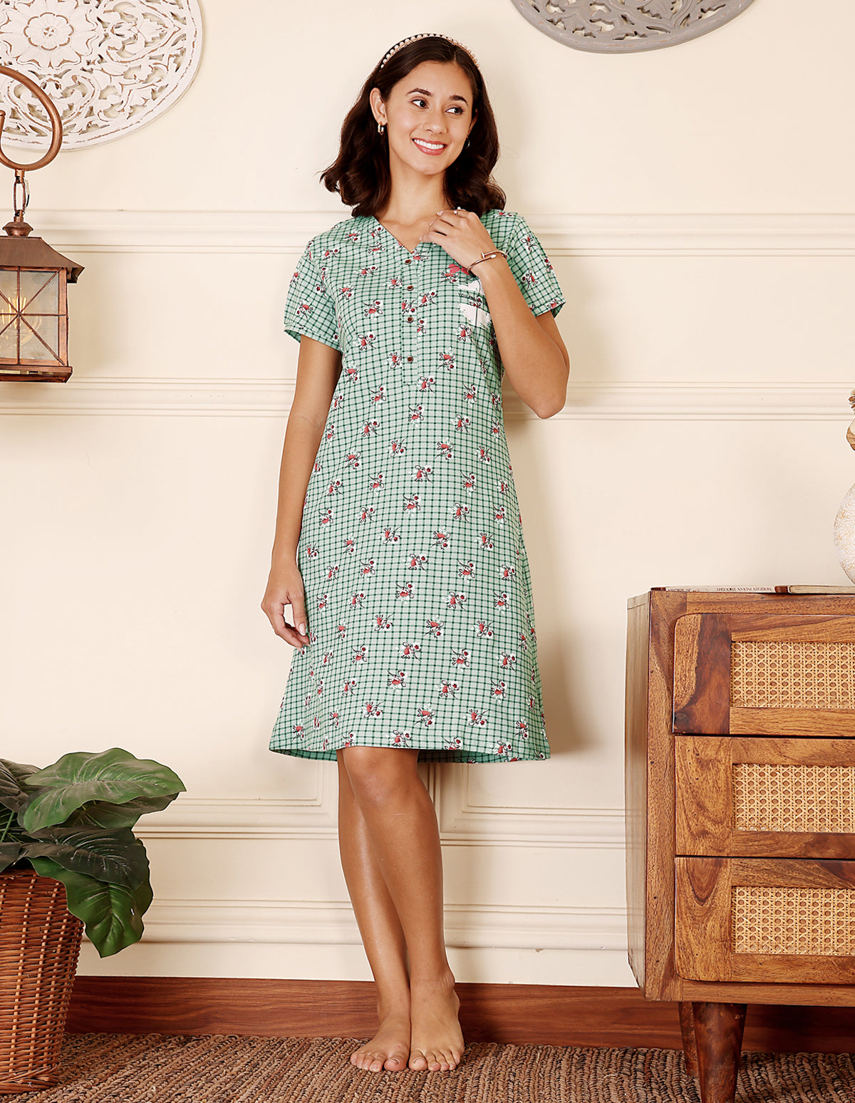 Women’s Green Short Nighties by Bodycare – Comfortable Cotton Knee-Length Nightdress-BSN9043